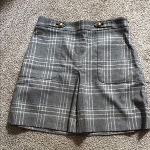 Banana Republic Gray Plaid Skirt with Gold Buttons